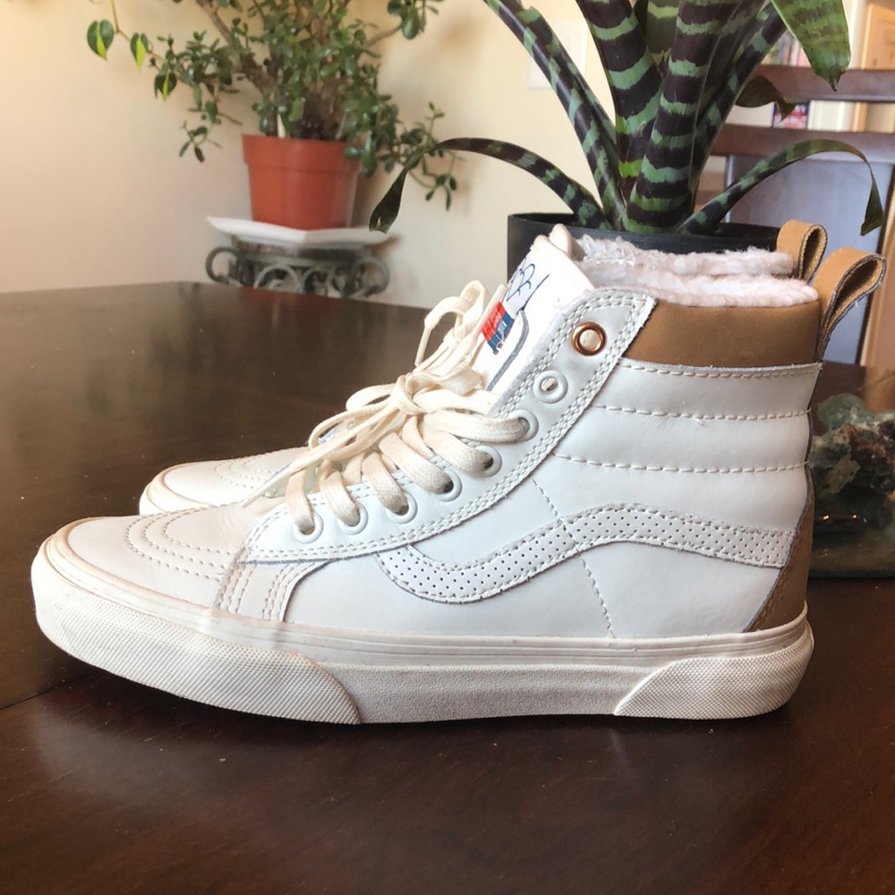 Vans SK8 Hi MTE “Aimee Fuller” Sherpa